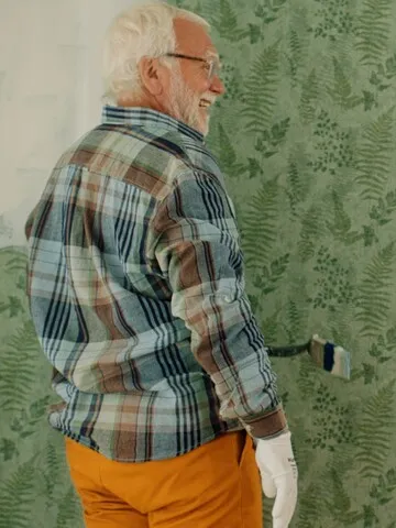 Sådan maler du ovenpå tapet