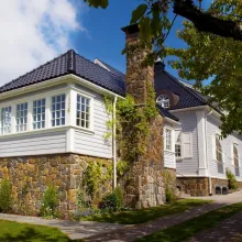 grått hus